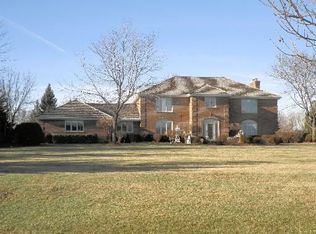 12 Revere Dr, South Barrington, IL