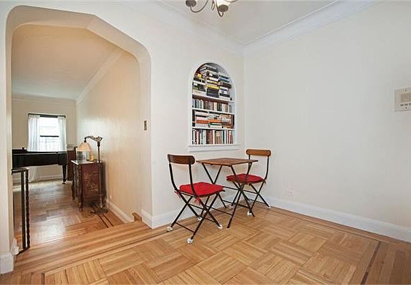 5th image of 420 E 86th St APT 6E