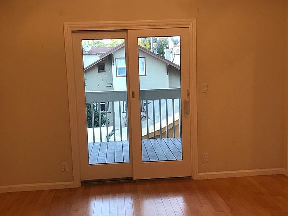 4th image of 38 Lorton Ave APT C