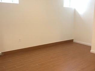 14821 59th Ave, Flushing, NY 11355