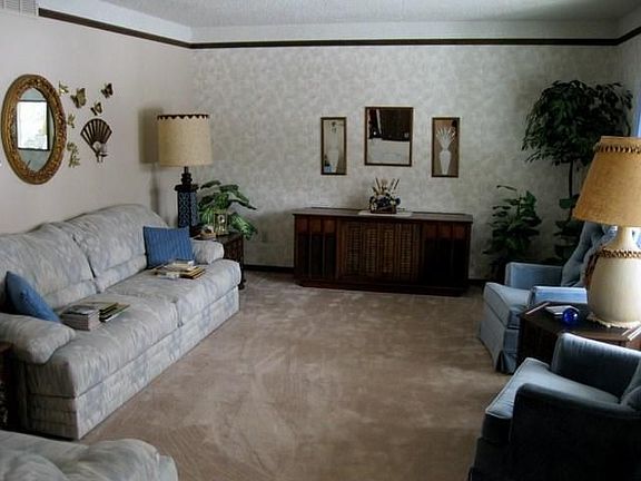 2nd image of 9725 Walfran Dr
