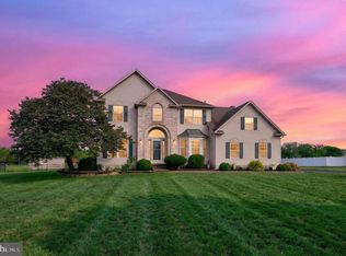 705 Elaine Dr, Mickleton, NJ 08056