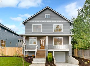 8437 N Burrage Ave, Portland, OR 97217