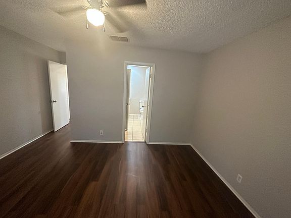 5th image of 11719 Spring Dale Dr