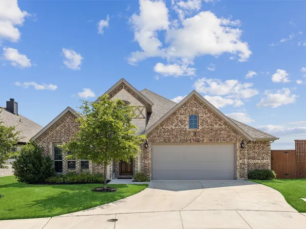 200 Bayonet Dr, Fort Worth, TX 76108