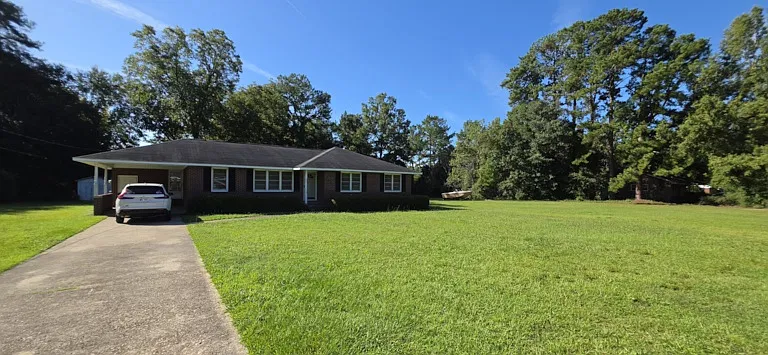 412 Toccoa Dr