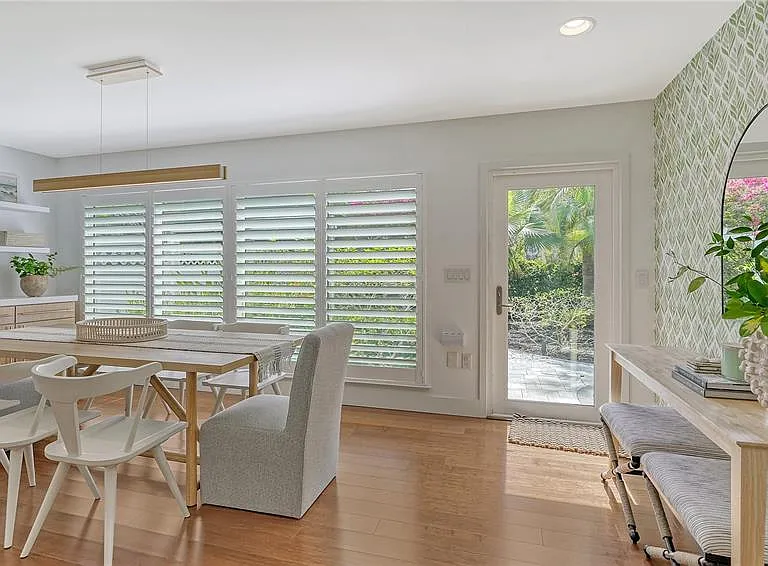 425 McKinley Dr — Photo 16