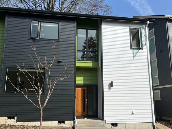 1711 SE Ramona St, Portland, OR 97202