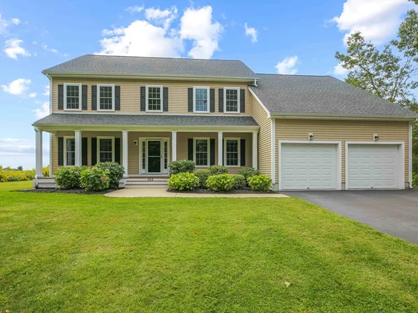102 Kennedy Cir, Northbridge, MA 01534