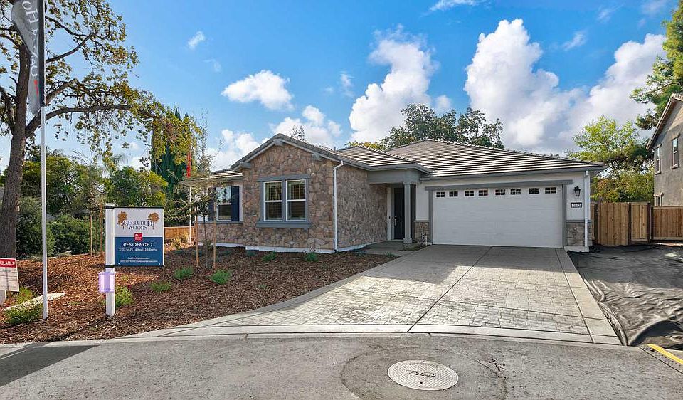 Homesite 2 Front Exterior