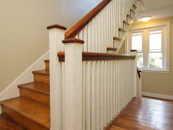 4th image of 1260 Oak Lane Ave #L