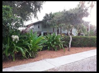 141 Gulfstream St, Marco Island, FL 34145