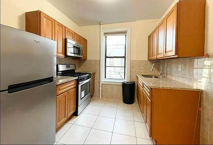 1st image of 3241 Steinway St APT 4F