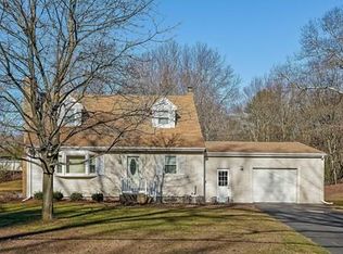 20 Park St, Bellingham, MA 02019