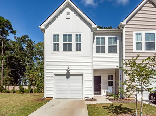 4027 E Associate Dr, North Charleston, SC 29418