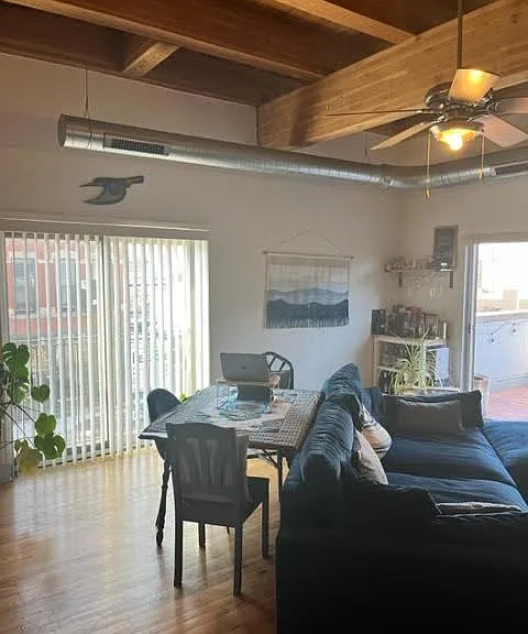 500 N Damen Ave #205 — Photo 45