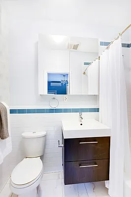 Sold by Compass | media 14