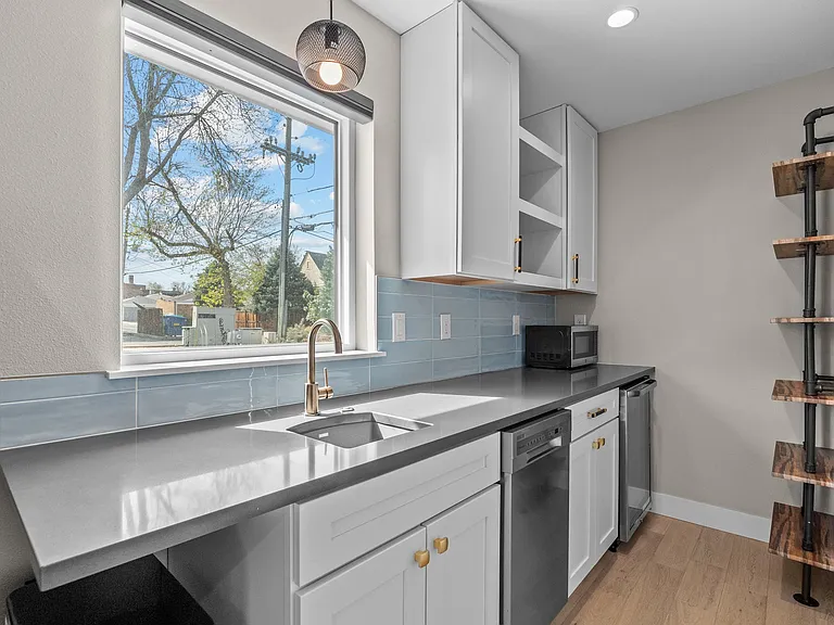 3840 N Eliot St — Photo 33