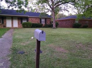 1124B University St, Albany, GA 31707