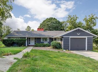 706 Division St, Guthrie Center, IA 50115