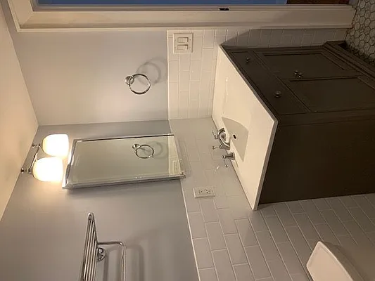 Rented by American Way Real Estate Inc | media 14