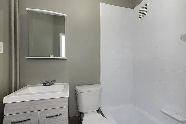 Rented by Bold New York | media 15