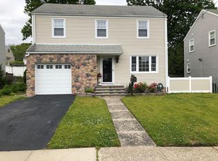 67 17th Ave, Elmwood Park, NJ