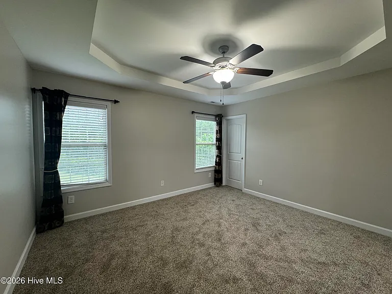 203 Ashton Ct — Photo 19