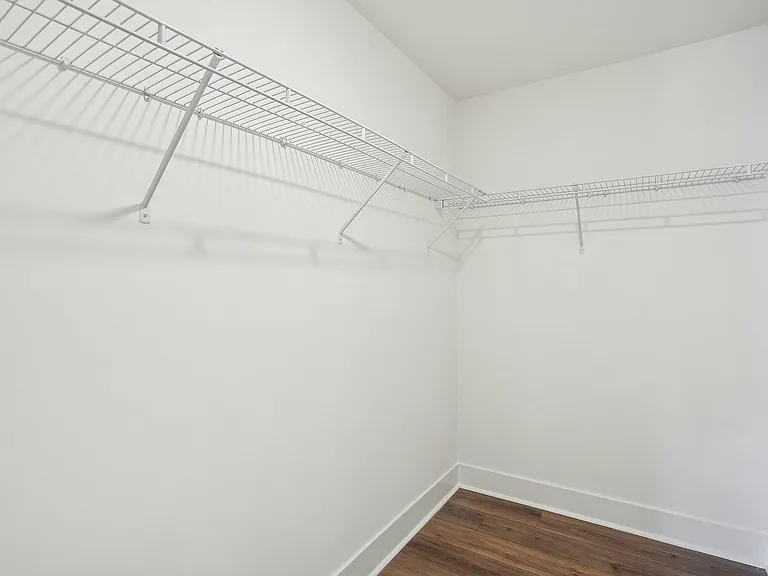 21-web-or-mls-2021 Old Covington Hwy SE 228-2305-021