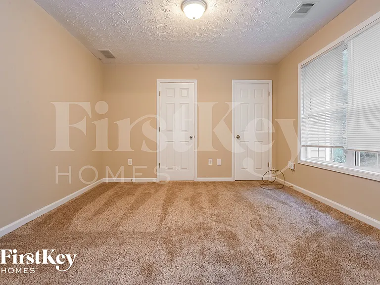 54 Windcrest Dr — Photo 11