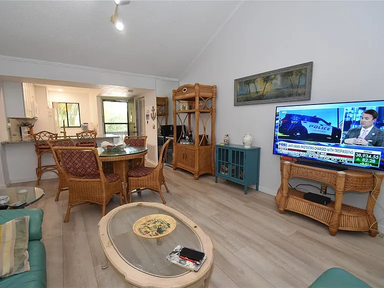 1720 Glenhouse Dr #GL429 — Photo 10