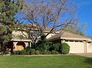 925 Maple Creek Ct, Reno, NV 89511