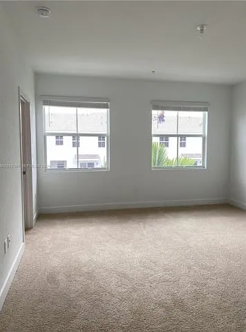 125 SW 171st Way — Photo 13