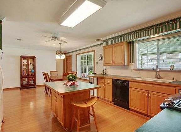 4th image of 2728 Metairie Heights Ave
