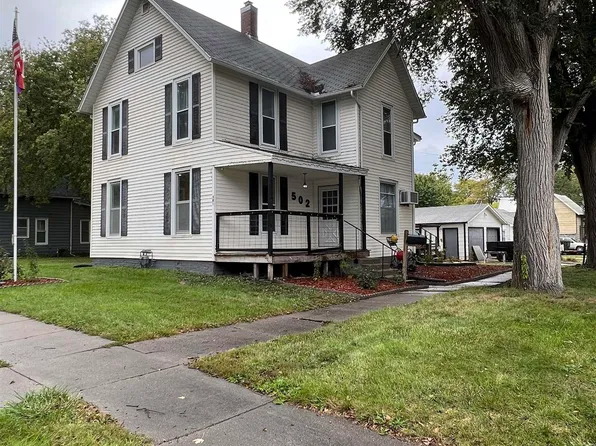 502 5th Ave E, Oskaloosa, IA 52577