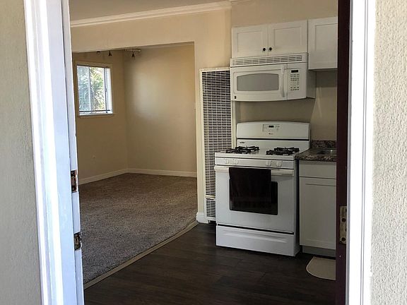 3rd image of 1217 Laguna Ave #1
