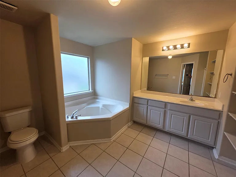 28942 Village Creek Loop — Photo 11