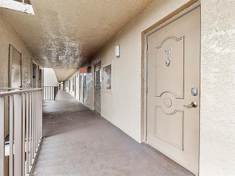 4550 NW 18th Ave #505 — Photo 21