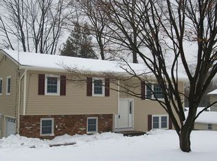 45 Stephens Rd, Tappan, NY 10983