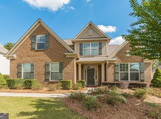 360 Cranbrooke Cir, Suwanee, GA 30024
