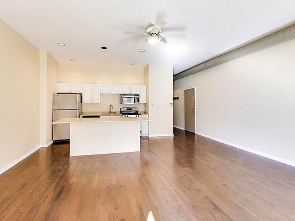 3rd image of 2360 N Janssen Ave APT 2D