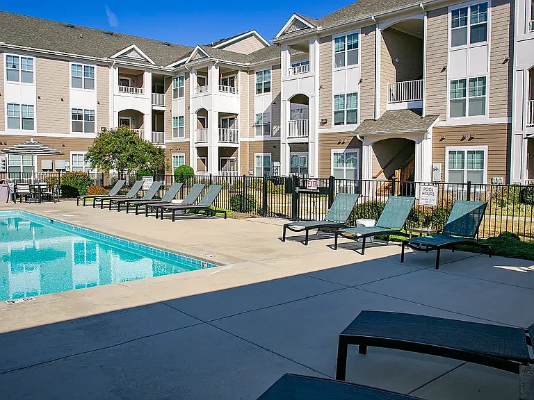 29-north-hickory-nc-building-photo (13)