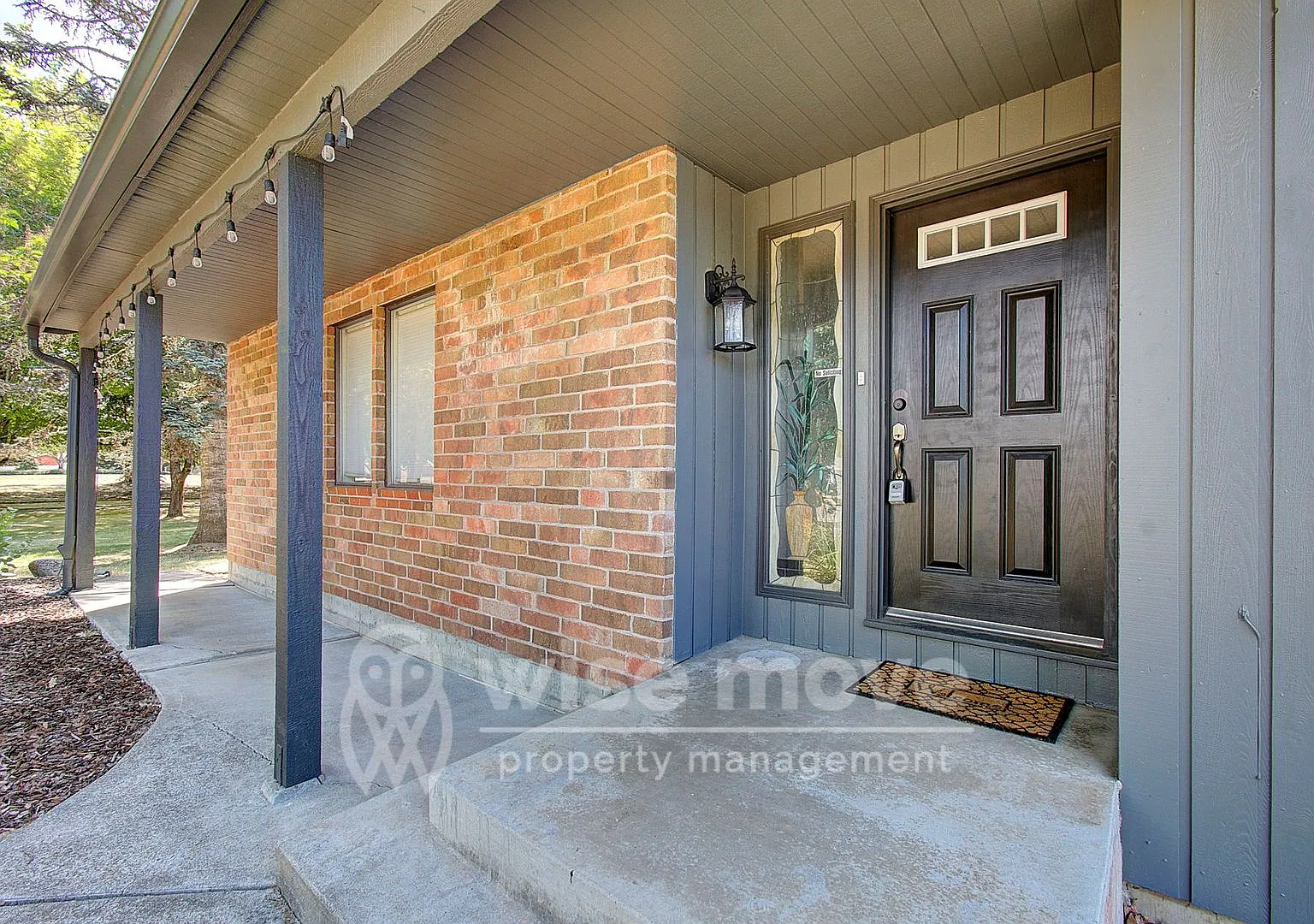 Felida Park- 4 Bedrooms on 1.5 Acres — Photo 3