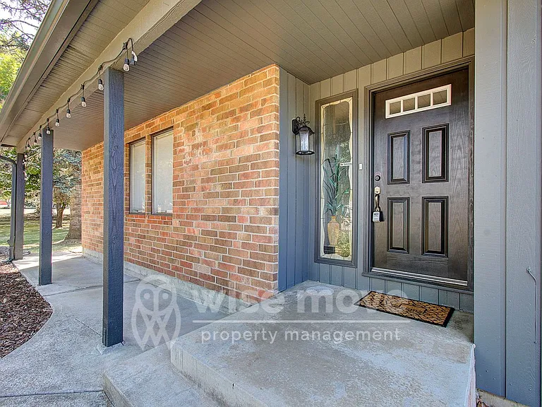 4001 NW 127th St — Photo 3
