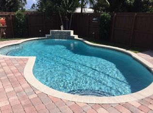 300 NW 48th Ct, Oakland Park, FL 33309