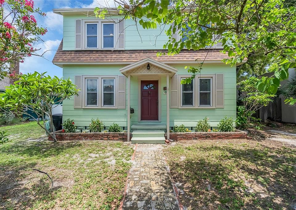 1st image of 2843 12TH AVENUE N