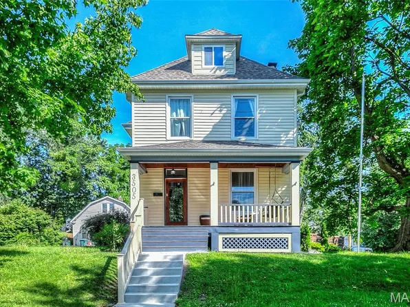 3505 Oxford Blvd, Saint Louis, MO 63143