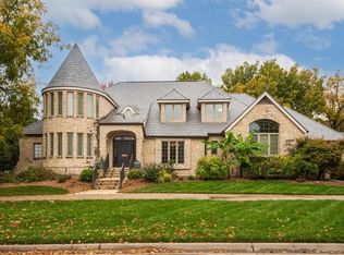 4605 Cherry Hills Dr, Lawrence, KS 66047