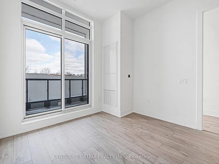 858 Dupont St #207 — Photo 18
