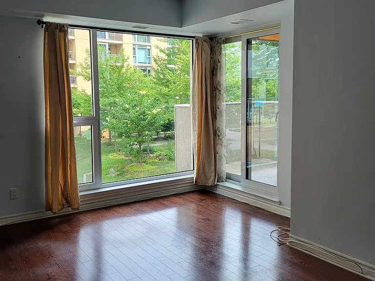 250 Lett St #215 — Photo 11